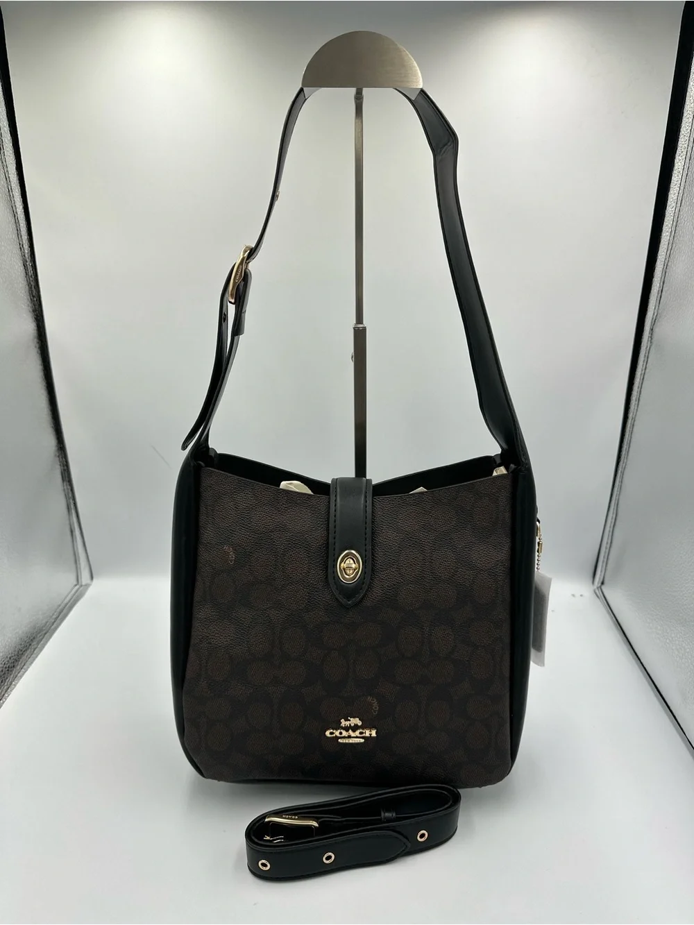 Coach Hadley Hobo Signature Canvas Brown Black Leather Turnlock Gold CW003 NWT